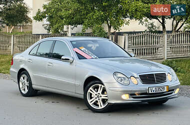 Седан Mercedes-Benz E-Class 2002 в 