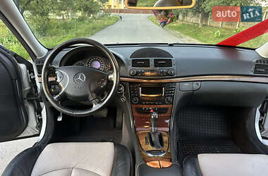 Седан Mercedes-Benz E-Class 2002 в 