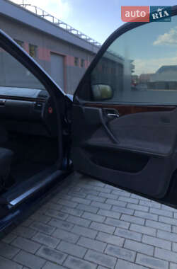 Седан Mercedes-Benz E-Class 2001 в 