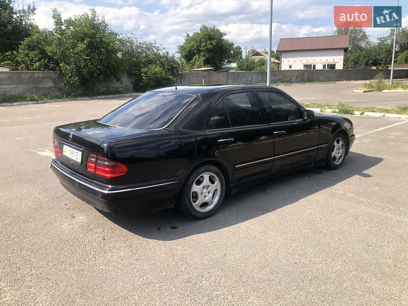 Седан Mercedes-Benz E-Class 1999 в Борисполе