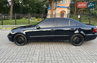 Седан Mercedes-Benz E-Class 2003 в 