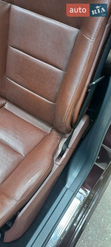 Седан Mercedes-Benz E-Class 2010 в Львове