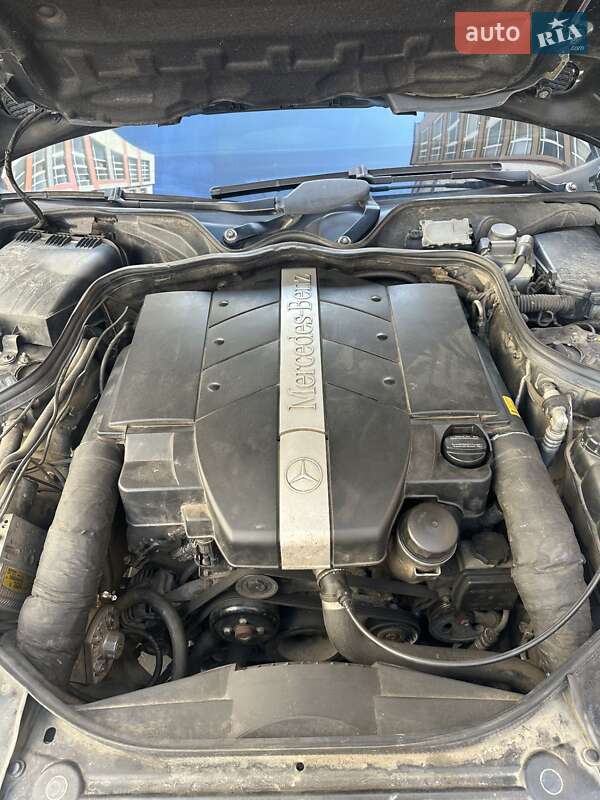 Седан Mercedes-Benz E-Class 2002 в Ивано-Франковске