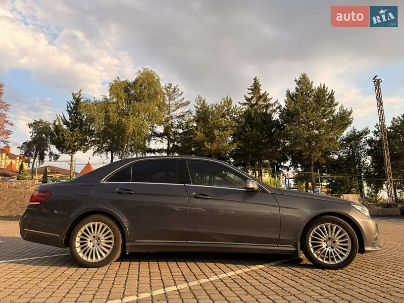 Седан Mercedes-Benz E-Class 2014 в Ужгороде