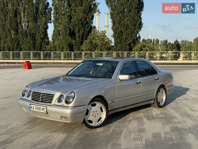 Седан Mercedes-Benz E-Class 1999 в 