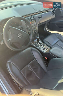 Седан Mercedes-Benz E-Class 1999 в 