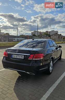 Седан Mercedes-Benz E-Class 2015 в 