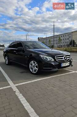 Седан Mercedes-Benz E-Class 2015 в 