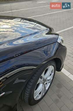 Седан Mercedes-Benz E-Class 2015 в 