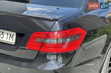 Седан Mercedes-Benz E-Class 2011 в 