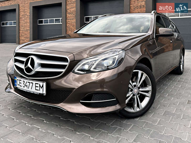Универсал Mercedes-Benz E-Class 2015 в Черновцах