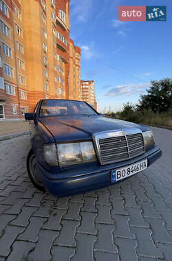 Седан Mercedes-Benz E-Class 1988 в Тернополе
