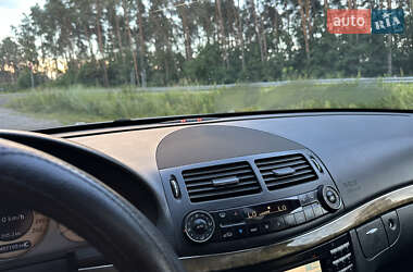 Универсал Mercedes-Benz E-Class 2005 в 