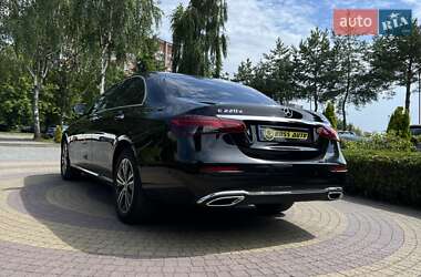 Седан Mercedes-Benz E-Class 2022 в 