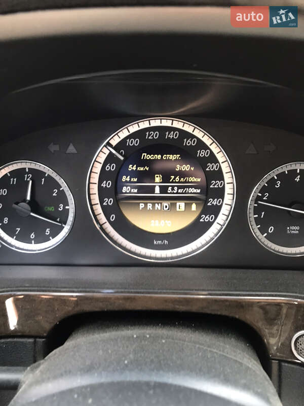 Седан Mercedes-Benz E-Class 2012 в Коломые