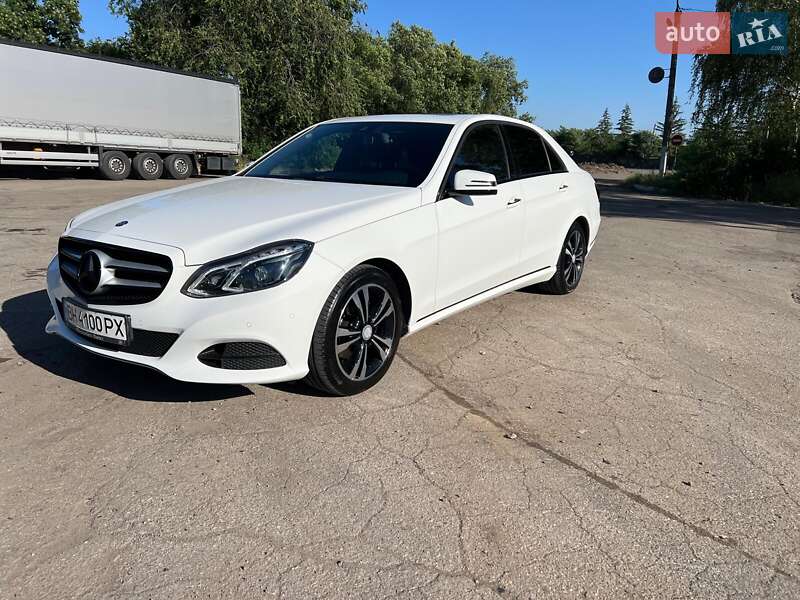Седан Mercedes-Benz E-Class 2014 в Очакове