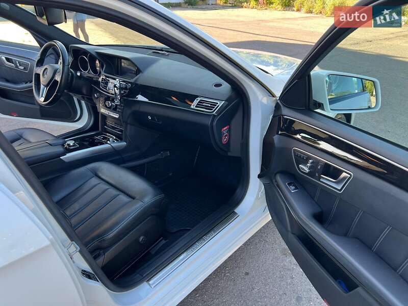 Седан Mercedes-Benz E-Class 2014 в Очакове