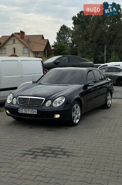 Седан Mercedes-Benz E-Class 2004 в Чернівцях