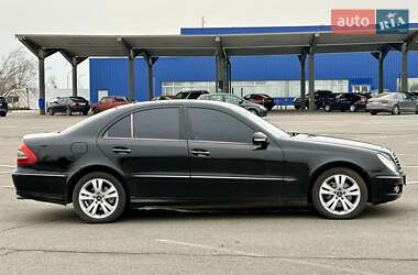 Седан Mercedes-Benz E-Class 2008 в 