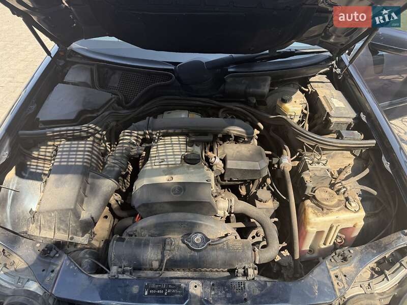 Седан Mercedes-Benz E-Class 1998 в Павлограде