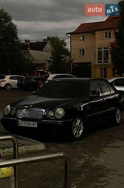 Седан Mercedes-Benz E-Class 1998 в Коломые