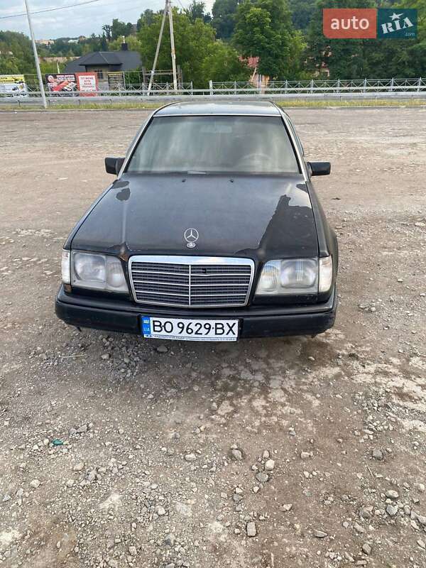 Седан Mercedes-Benz E-Class 1995 в Тернополе