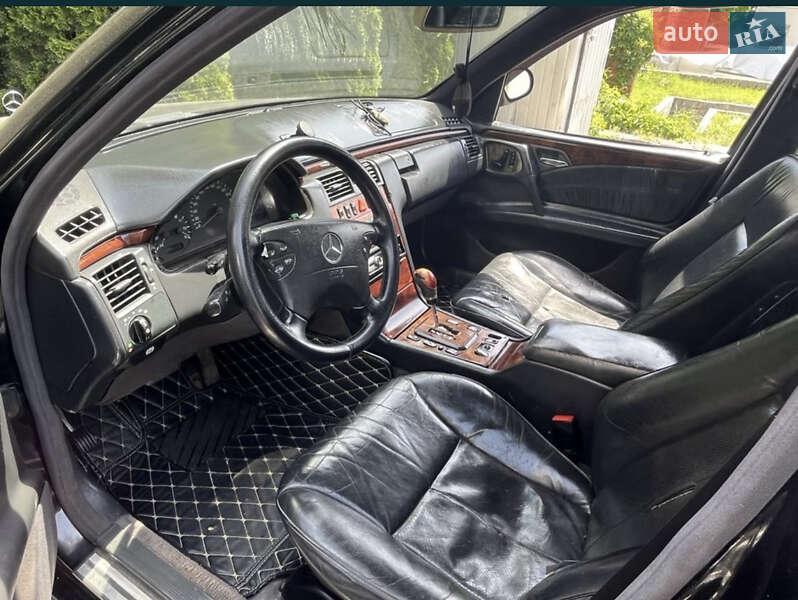 Седан Mercedes-Benz E-Class 1998 в Хмельницком