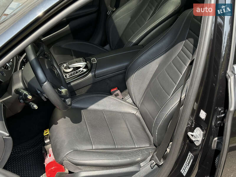 Седан Mercedes-Benz E-Class 2017 в Тернополе фото 24 Седан Mercedes-Benz E-Class 2017 в Тернополе
