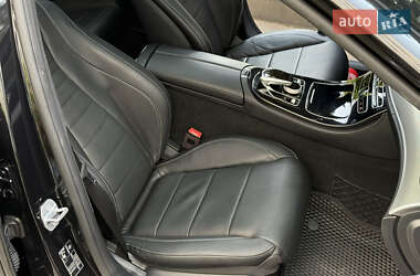 Седан Mercedes-Benz E-Class 2017 в  фото 36 Седан Mercedes-Benz E-Class 2017 в