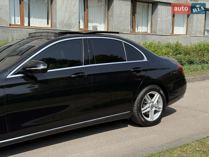 Седан Mercedes-Benz E-Class 2017 в Тернополе фото 55 Седан Mercedes-Benz E-Class 2017 в Тернополе