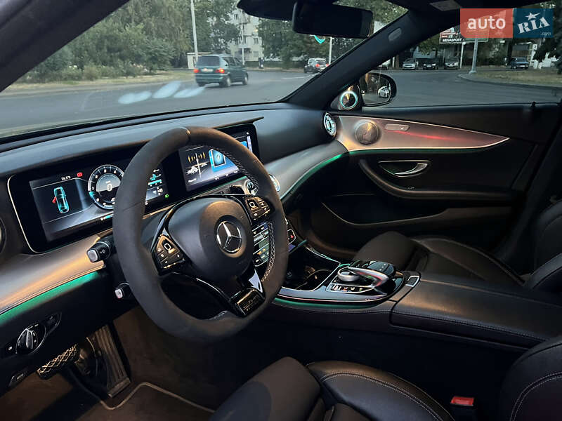 Седан Mercedes-Benz E-Class 2017 в Одессе