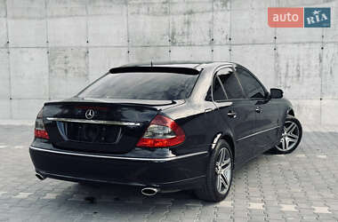 Седан Mercedes-Benz E-Class 2003 в 