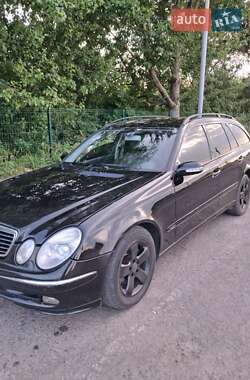 Универсал Mercedes-Benz E-Class 2004 в 