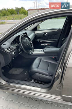 Седан Mercedes-Benz E-Class 2012 в Луцьку