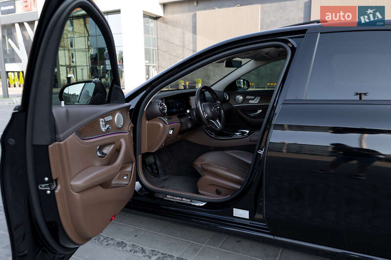 Седан Mercedes-Benz E-Class 2018 в Житомирі