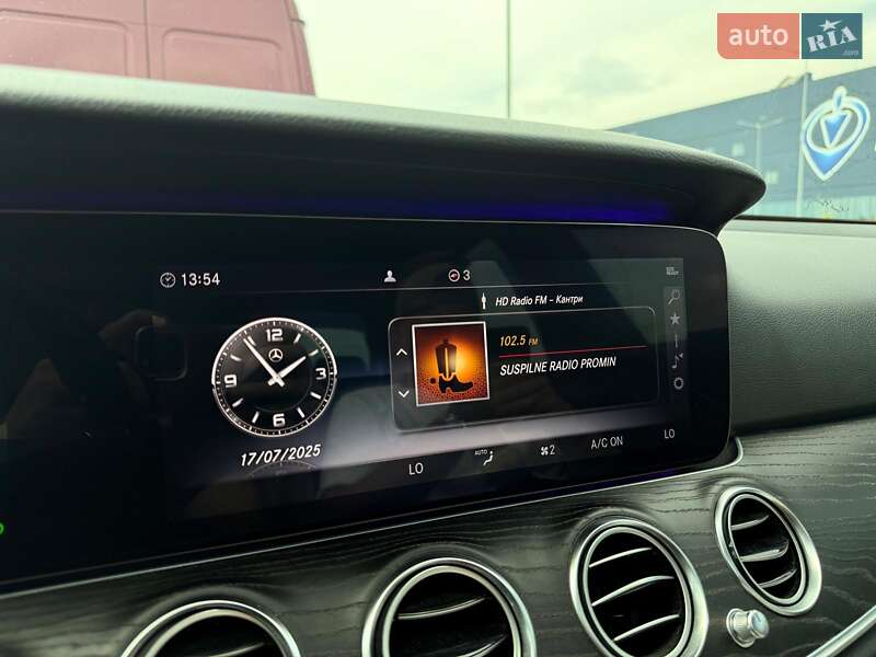 Седан Mercedes-Benz E-Class 2019 в Львове