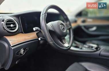 Седан Mercedes-Benz E-Class 2017 в 