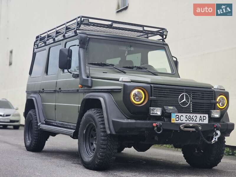 Внедорожник / Кроссовер Mercedes-Benz E-Class 1988 в Львове