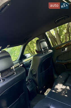 Седан Mercedes-Benz E-Class 2010 в 