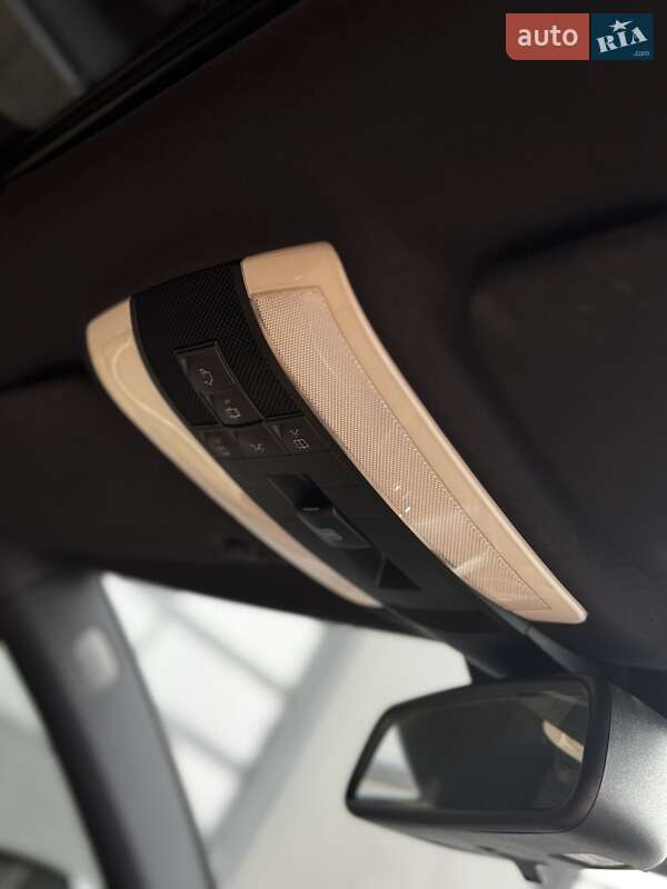 Купе Mercedes-Benz E-Class 2010 в Львове