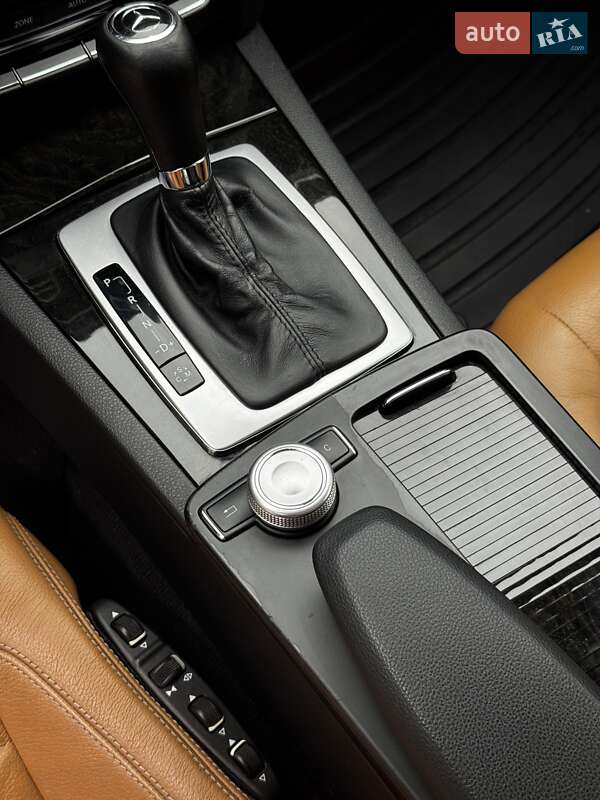 Купе Mercedes-Benz E-Class 2010 в Львове