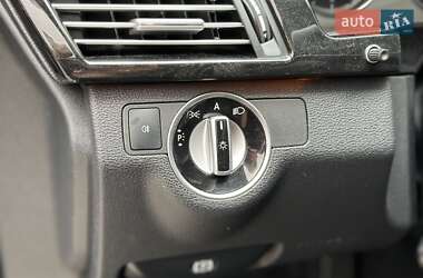 Седан Mercedes-Benz E-Class 2010 в 