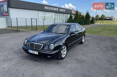 Седан Mercedes-Benz E-Class 2002 в Костопілі