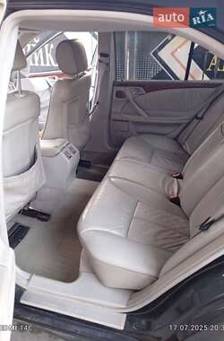 Седан Mercedes-Benz E-Class 2000 в 