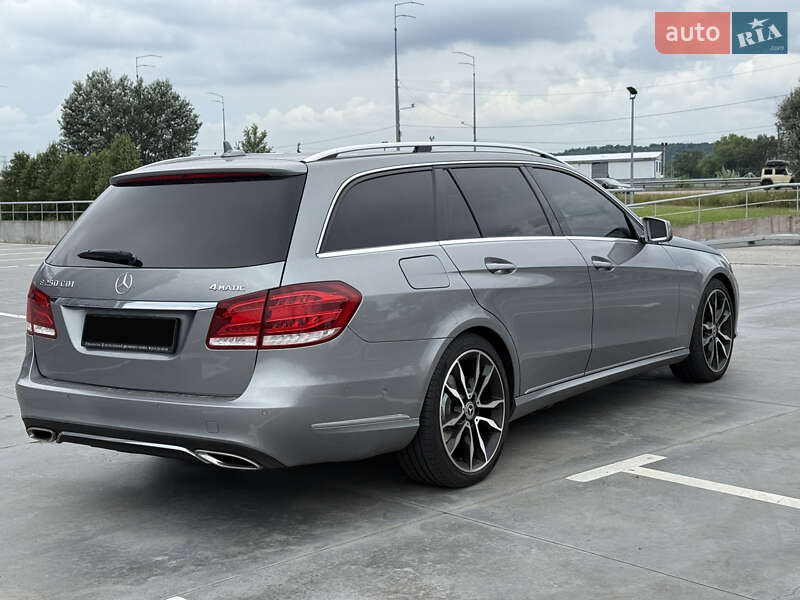 Универсал Mercedes-Benz E-Class 2013 в Киеве