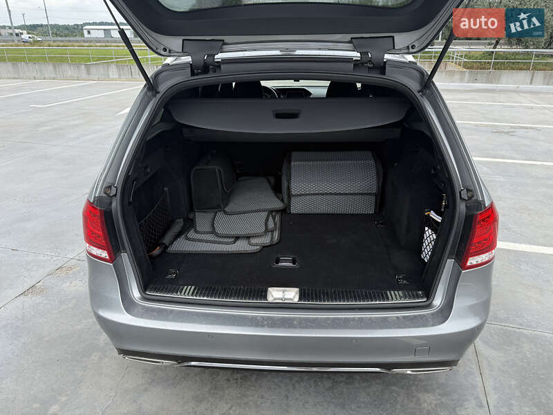 Универсал Mercedes-Benz E-Class 2013 в Киеве