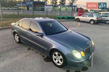 Седан Mercedes-Benz E-Class 2003 в 