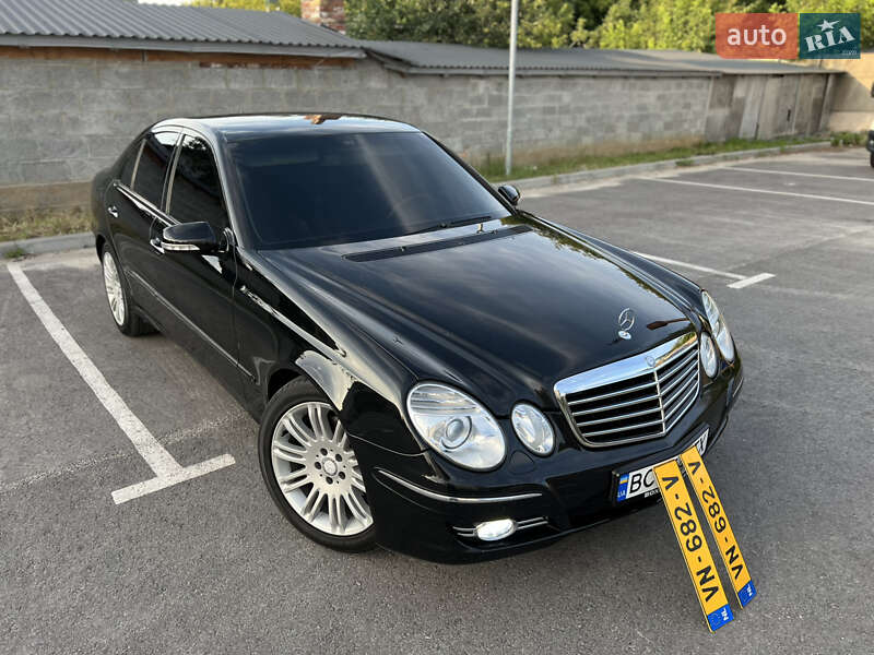 Седан Mercedes-Benz E-Class 2007 в Львове