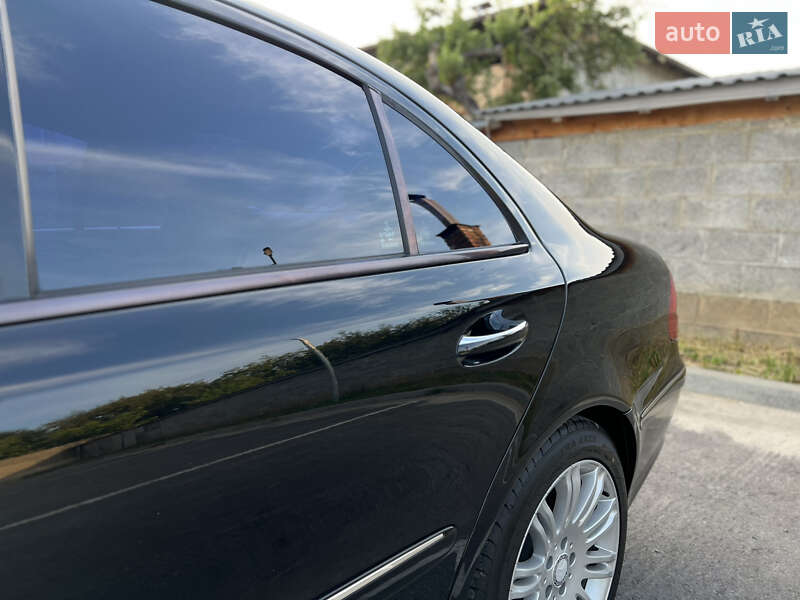 Седан Mercedes-Benz E-Class 2007 в Львове