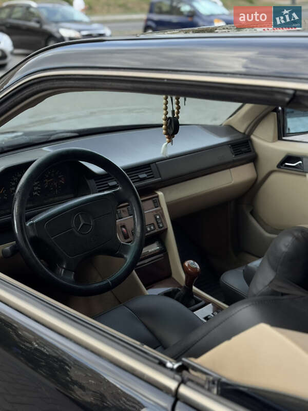 Купе Mercedes-Benz E-Class 1995 в Дніпрі